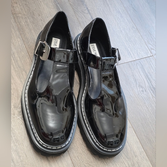 Steve Madden Suzey Black Patent Mary Jane Loafers Size 10 Chunky Preppy Mod - Picture 2 of 5